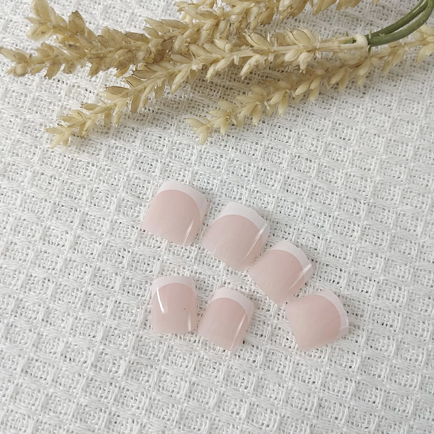 24Pcs French Tip Press on Toenails Short Square Fake Toe Nails with Solid Color Design False Toenails Press on Full Cover Glue on Toenails Reusable Stick on Toenails Artificial Toenails for Women