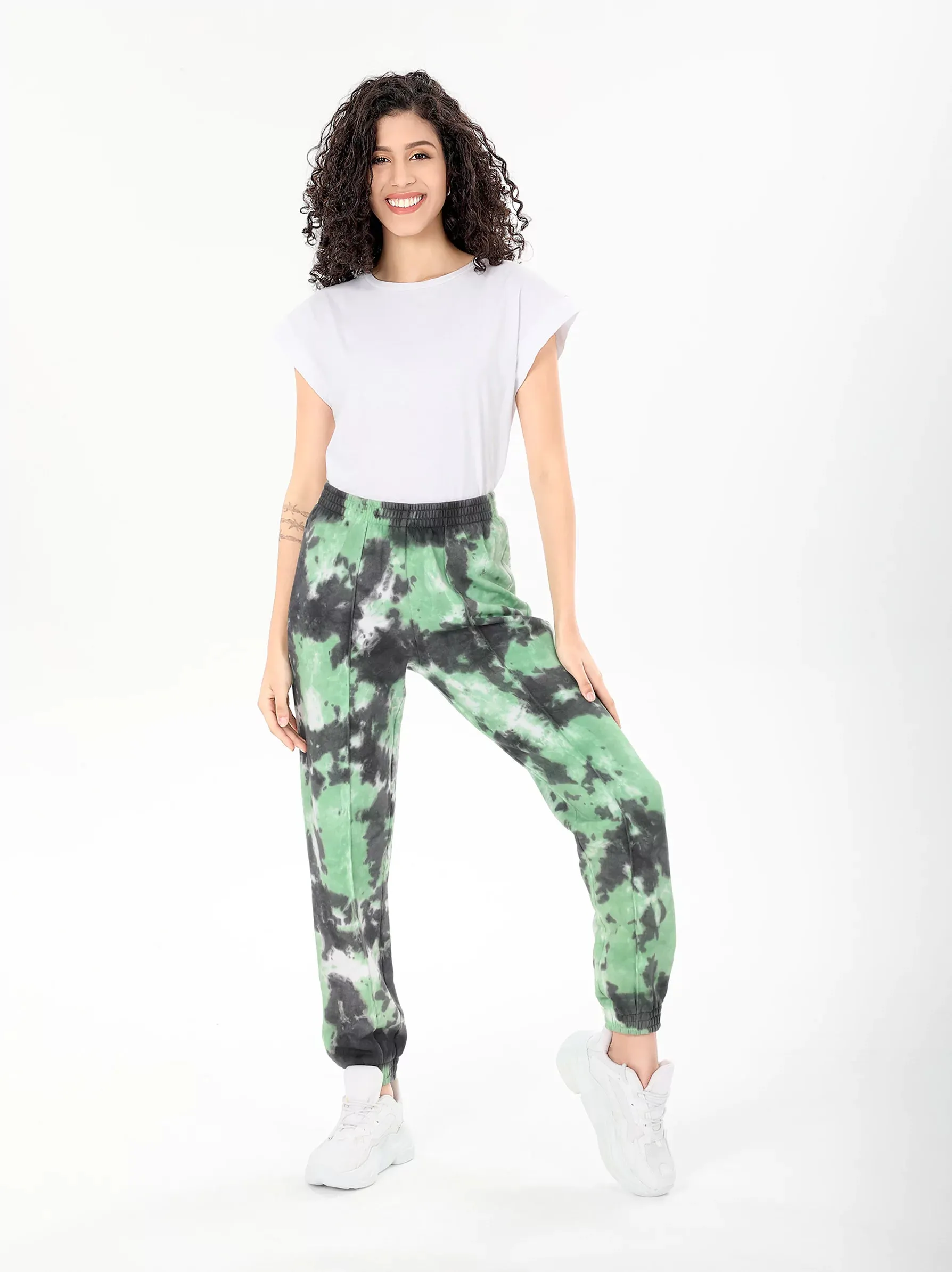 Batik Green Sweatpant