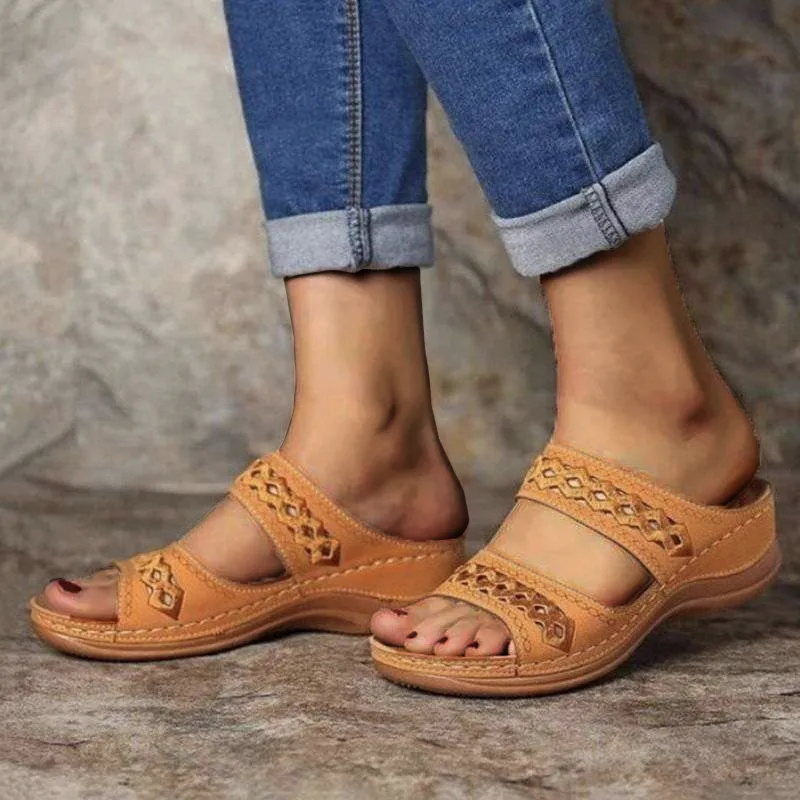 Cilool  With Arch  Support Women's Wedge Comfortable Platform Slippers