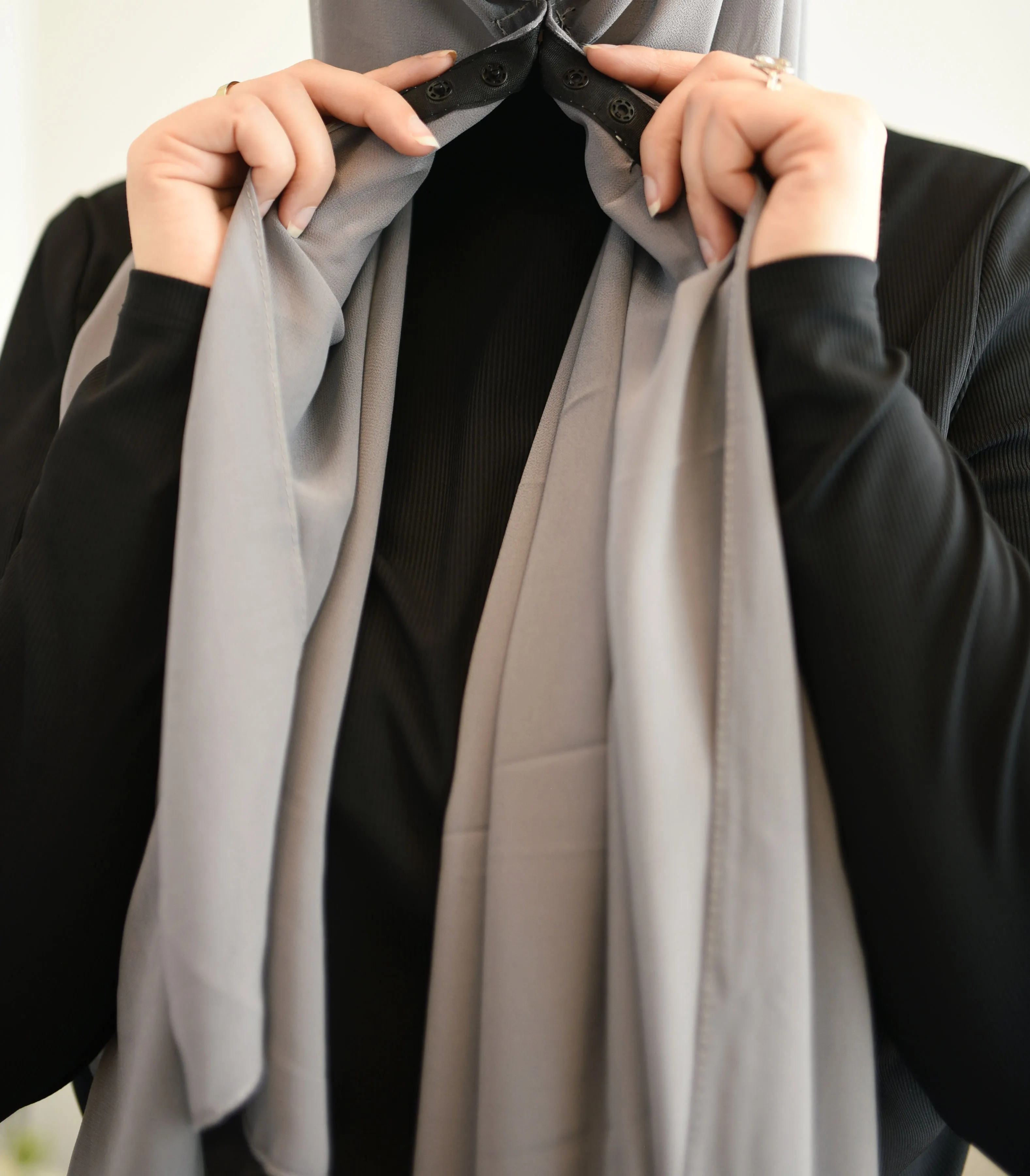 Easy-Wear Light Grey