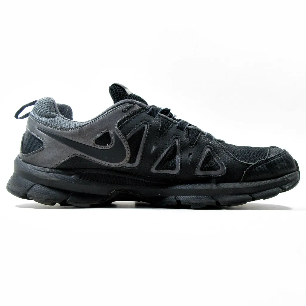 NIKE Trail