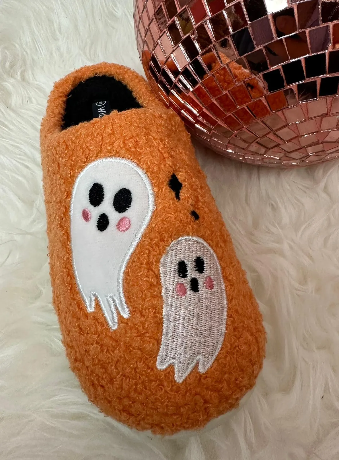 Wild Diva Women's Spooky Halloween Fuzzy Cute Ghosts Closed Toe Slide Slippers Slides