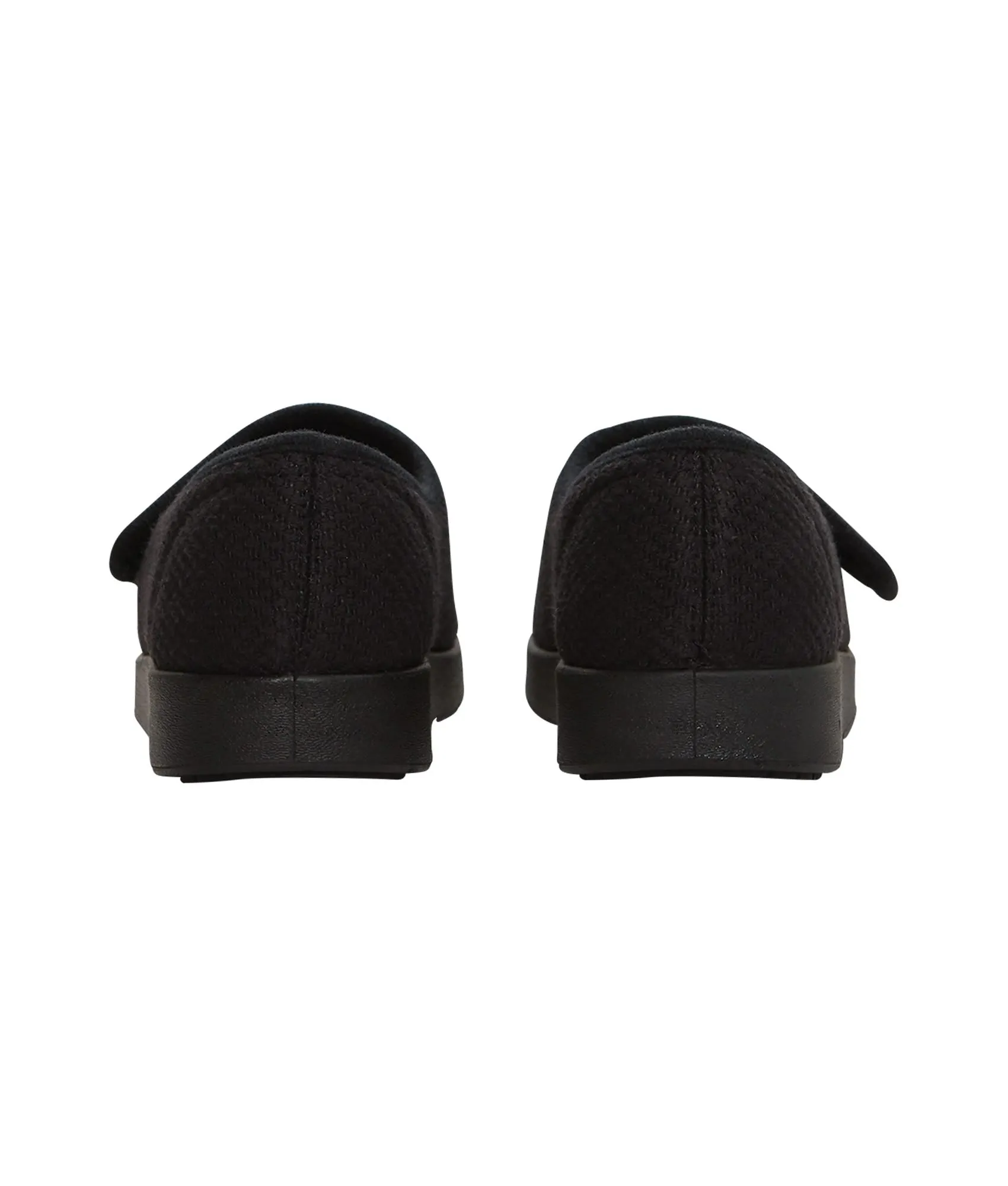 Women's Easy Closure Sandal for Indoors & Outdoors