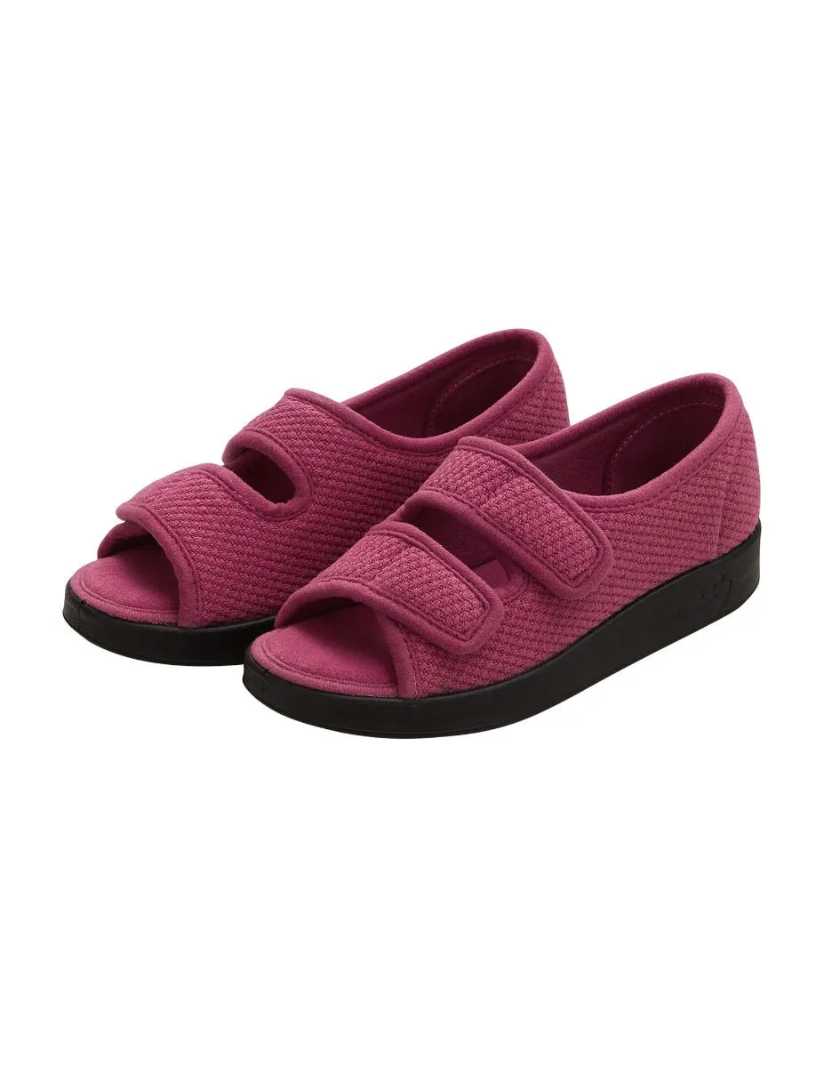 Women's Easy Closure Sandal for Indoors & Outdoors